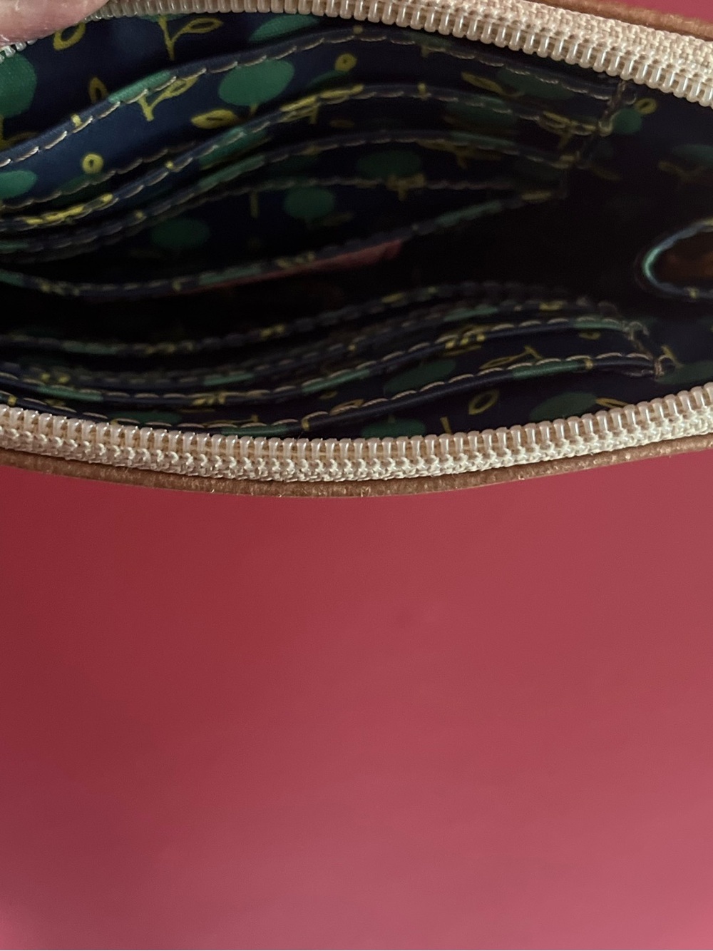 Fossil Key-Per Wallet Wristlet - Picture 6 of 8